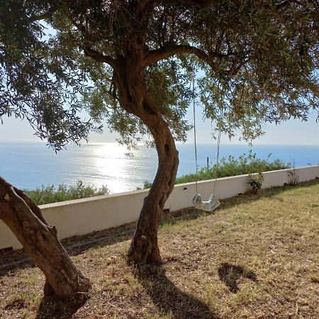 Casa Scirocco Villa Messina Eksteriør billede