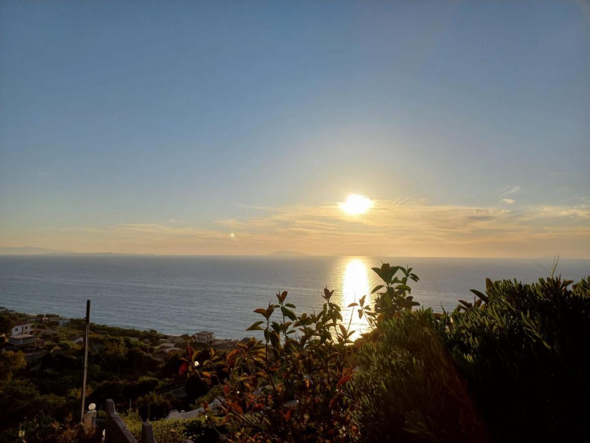 Casa Scirocco Villa Messina Eksteriør billede